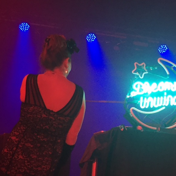 SLEEPERSTYLE LIVE Show! LIKE NOW! Join me for Fashion & Fun! Please Share! π€π - Picture 16 of 16